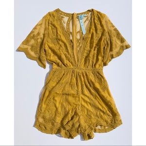 Mustard romper